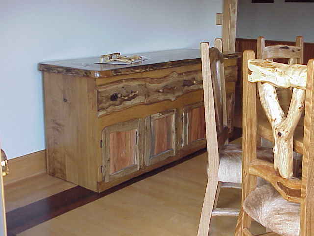 serving table